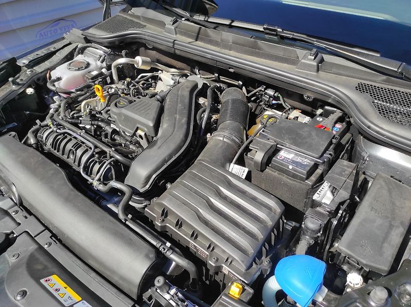Škoda Kamiq 1,5TSi 110kW, DSG, Dynamic, TZ - fotka 45 z 59