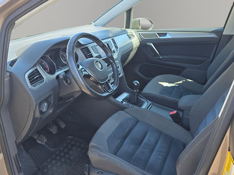 Volkswagen Golf Sportsvan (2014) 1.4 TSi 92kw, Aut. klima, Vyhř - fotka 20 z 23