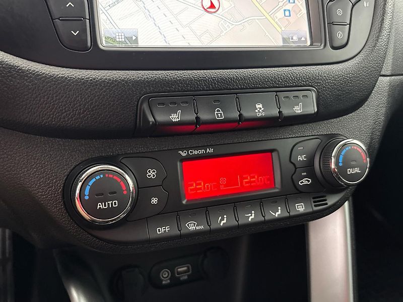 Kia Ceed Exclusive DCT - fotka 19 z 27