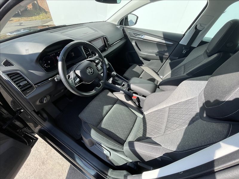 Škoda Karoq 2,0 TDI DSG Style Plus - fotka 5 z 25