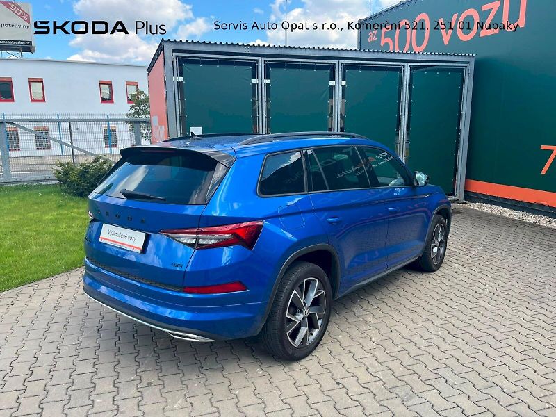 Škoda Kodiaq (2023) SPORTLINE 2,0 TDI 147 kW DSG 4 - fotka 2 z 23