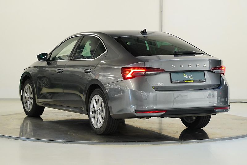 Škoda Octavia - fotka 7 z 29