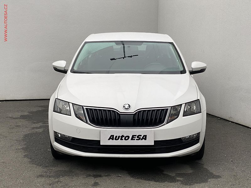 Škoda Octavia (2017) 1.6 TDi, ČR, Ambition - fotka 2 z 17