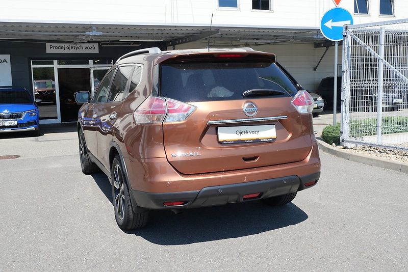 Nissan X-Trail - fotka 2 z 4