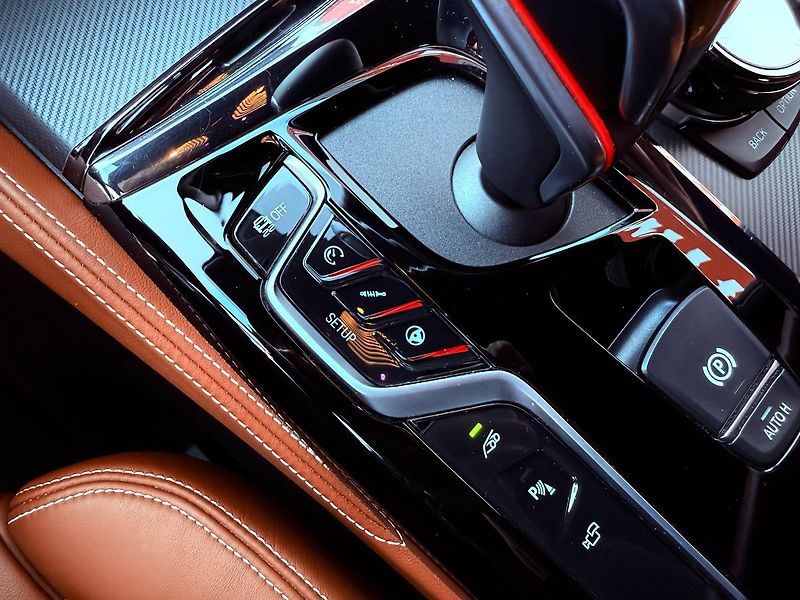 BMW M5 xDrive, H&K, ČR, Carbon - fotka 35 z 42