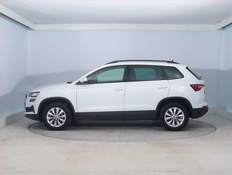 Škoda Karoq (2024) Fresh 1.5 TSI - fotka 3 z 21