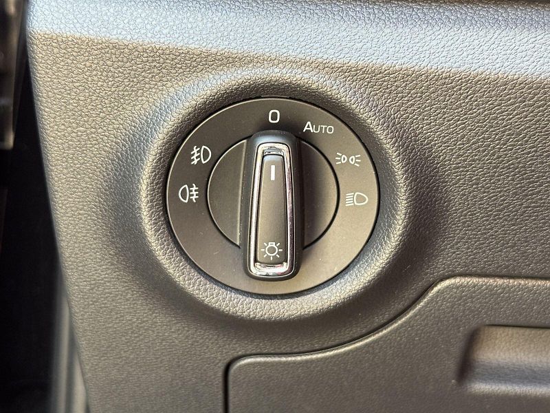 Škoda Kamiq (2022) 1.0 TSI Monte Carlo - fotka 12 z 32