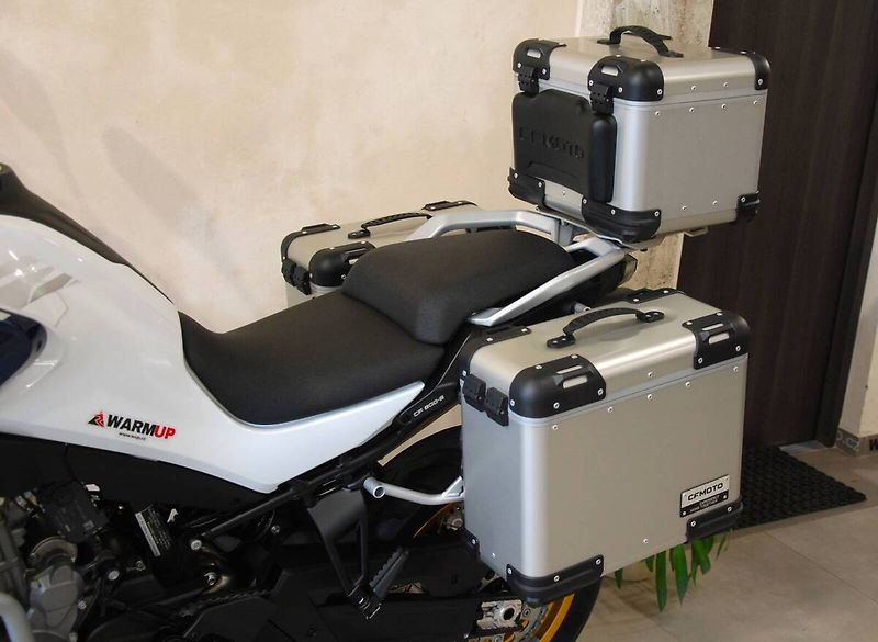 CFMOTO 800 MT (2024) 800MT Explore - DPH, po 1. maj - fotka 19 z 20