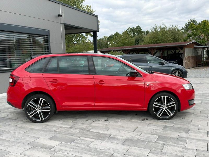 Škoda Rapid (2014) Spaceback 1.2 TSI StylePlus - fotka 4 z 31