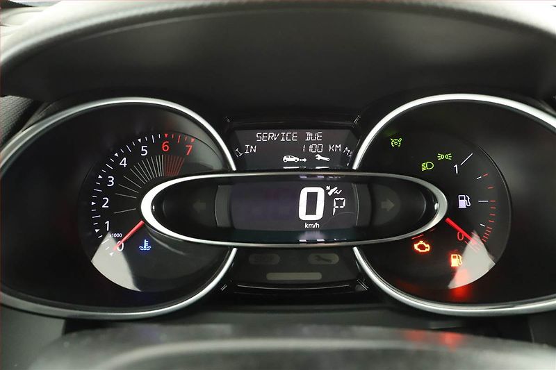 Renault Clio (2016) 1.2 TCe, Automat, Tempomat - fotka 9 z 14