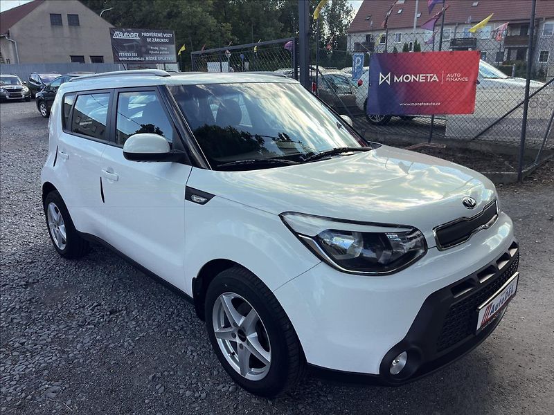 Kia Soul 1,6 GDi Automat 44t km  Tažné - fotka 8 z 44