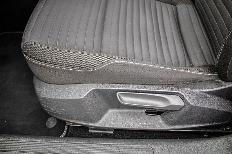 Volkswagen Golf - fotka 13 z 33