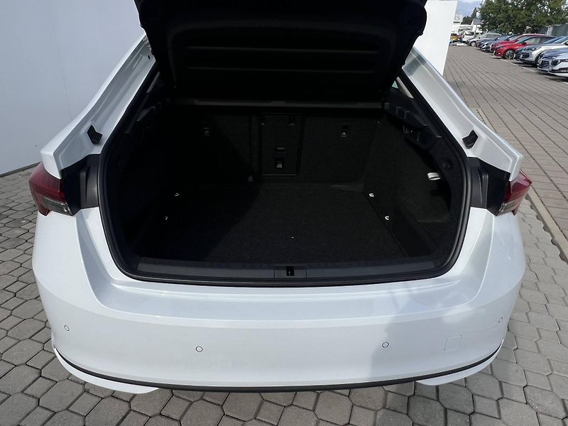 Škoda Octavia (2026) Dynamic 7DSG 1,5TSI - fotka 6 z 6