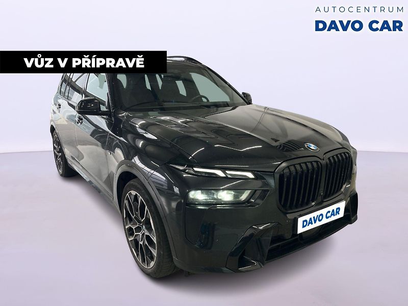 BMW X7 3.0 xDrive40d 250kW M-Paket CZ - fotka 4 z 12