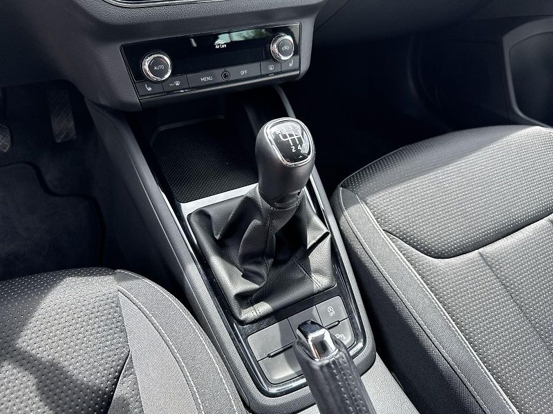 Škoda Kamiq (2023) 1.0 G-TEC Ambition - fotka 22 z 28