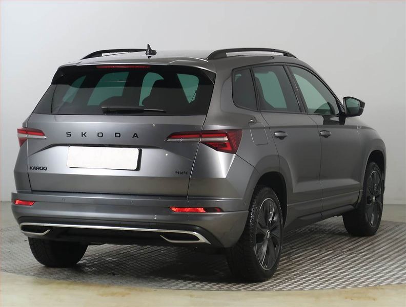 Škoda Karoq (2024) Sportline 2.0 TDI - fotka 5 z 28