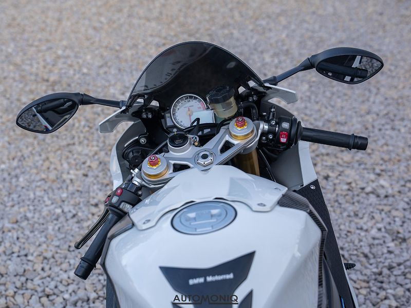 BMW S 1000 RR (2011) TOP stav, Akrapovič, nepadnutá - fotka 8 z 11