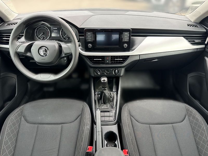 Škoda Scala (2021) 1.0 TSI Ambition - fotka 5 z 29
