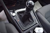 Volkswagen Golf Variant (2020) 1.5TSI 110kw HLBMT TAŽ LED KAM - náhled 23