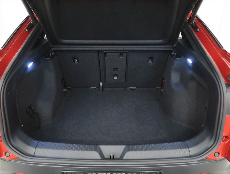 Volkswagen ID.5 (2022) Pro Perf. (82 kWh), SoH 92% - fotka 14 z 30