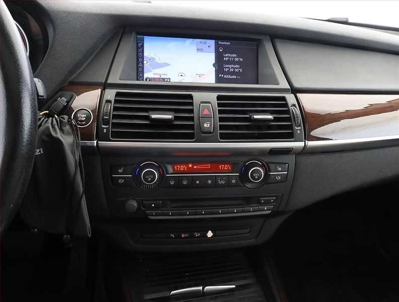 BMW X5 (2011) xDrive30d, 4X4, Automat, Kůže - fotka 10 z 18