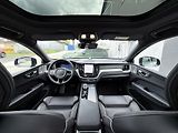 Volvo XC60 B5 AWD ULTRA / B&W / REZERVACE - náhled 22