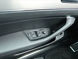 Volkswagen Passat (2018) Highline 2.0 TDI, Automat - náhled 17