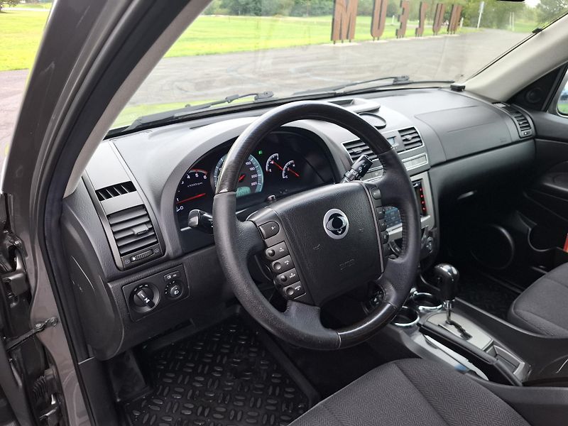 SsangYong Rexton (2013) 2.0TD 114kW,tažné 2600kg,4x4 - fotka 9 z 17
