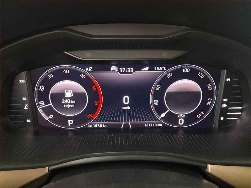 Škoda Kamiq (2020) Style Plus 1.6 TDI, Automat - fotka 11 z 17