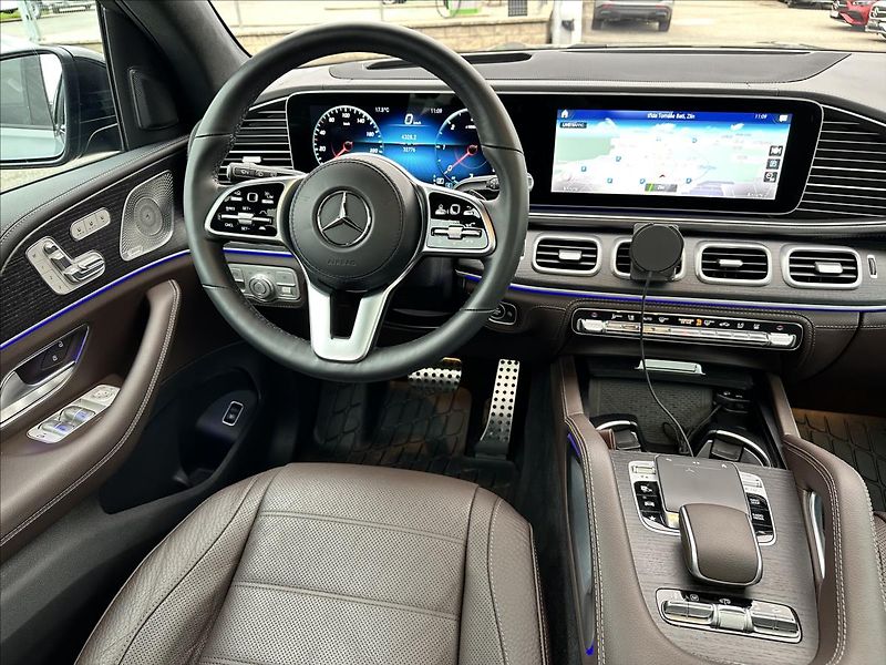 Mercedes-Benz GLS 400d 4MATIC AMG linie - fotka 12 z 15