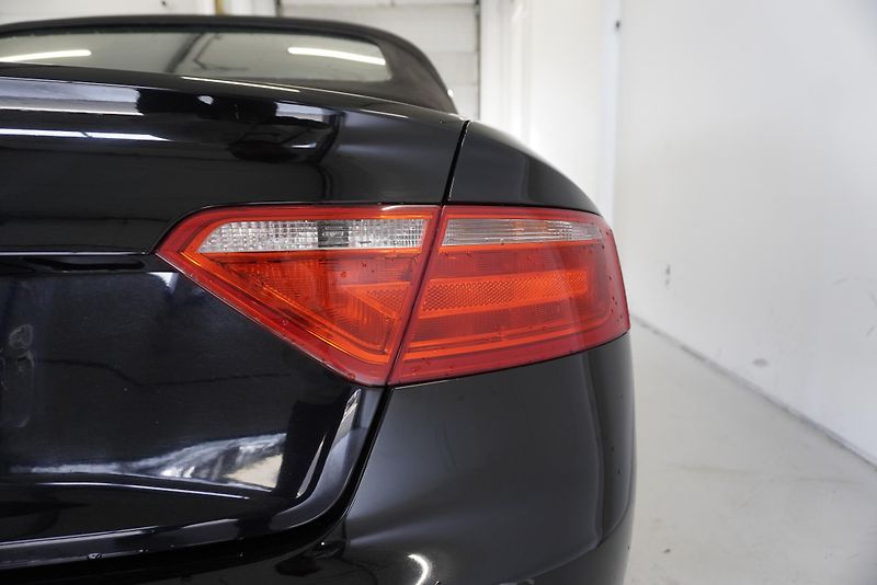 Audi A5 (2009) 2,0 TFSI KABRIO AUTOMAT - fotka 21 z 25