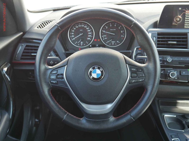 BMW Řada 1 (2015) 1.5i 118i, Sport Line, AT - fotka 12 z 20