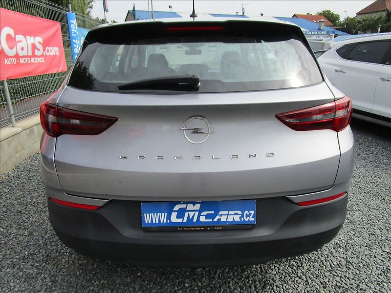 Opel Grandland 1.5CDTi 96kW AT8, aut. klima, - fotka 5 z 41