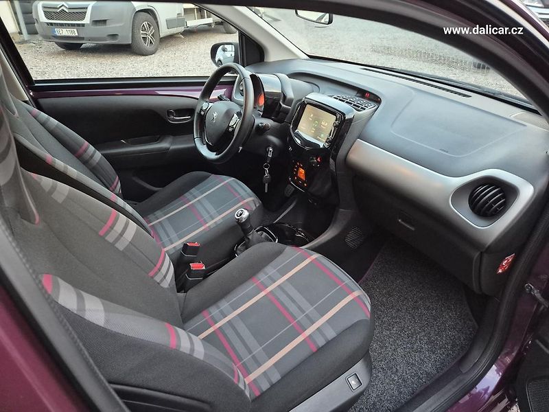 Peugeot 108 (2015) 1.0VTi 51KW Active Klimatronik - fotka 37 z 54