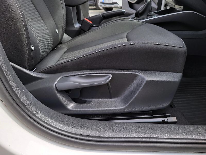 Škoda Fabia IV 1.0 TSI STYLE - fotka 25 z 44
