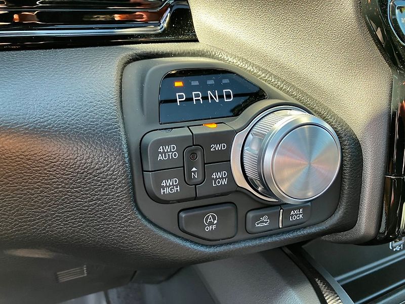 Dodge RAM (2025) 3.0 I6 426k REBEL PREMIUM EDIT - fotka 34 z 77