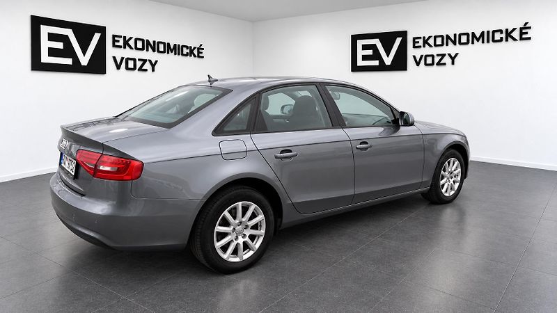 Audi A4 (2012) 2.0TDI,105KW,AT,ČR - fotka 8 z 16