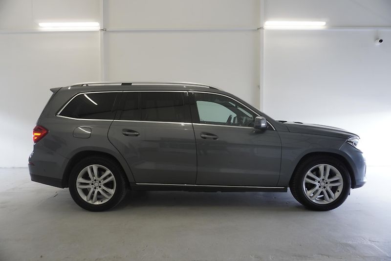 Mercedes-Benz GLS (2017) GLS  350 SUV 4MATIC 9G-TRONIC - fotka 4 z 33
