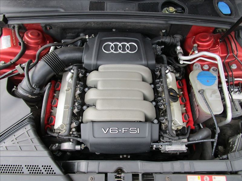 Audi A4 3.0FSi V6 Quattro S-Line - fotka 48 z 49