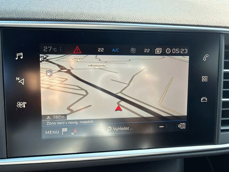 Peugeot 308 (2019) SW GT LINE 1,2 130K - fotka 16 z 45