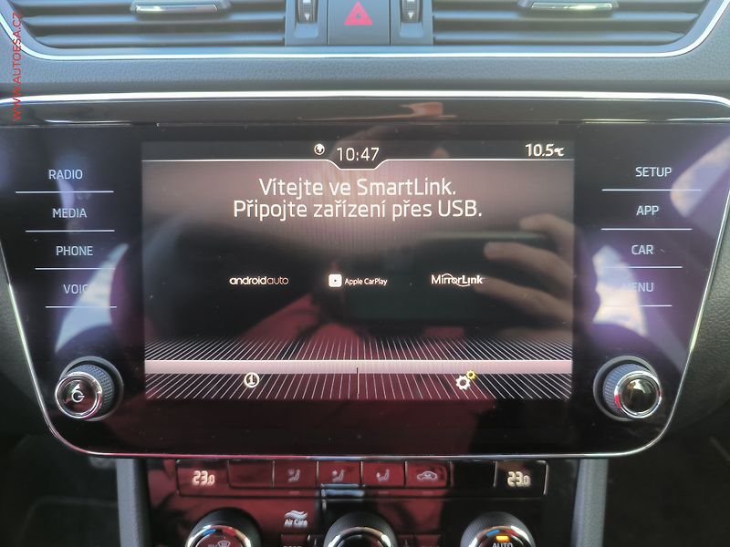 Škoda Superb (2019) 2.0TDI, ČR, Ambition, DSG - fotka 14 z 24
