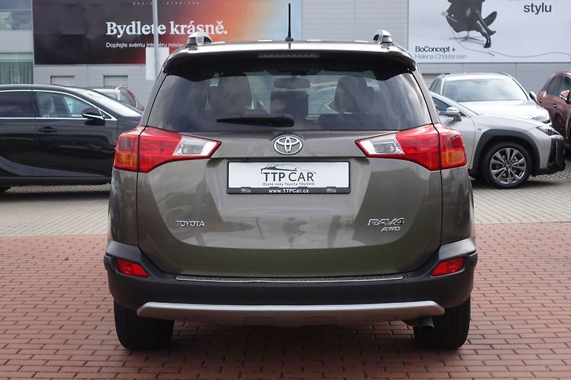 Toyota RAV4 2.0 VVTi Multidrive S  Active - fotka 5 z 33