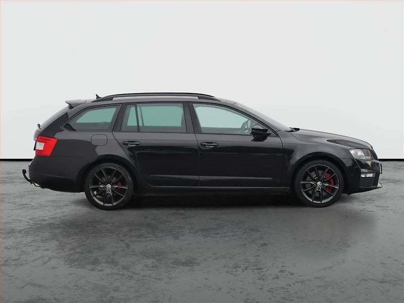 Škoda Octavia (2015) RS 2.0 TSI, Automat - fotka 6 z 22