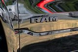 Dodge RAM (2023) 1500 5.7 HEMI V8 LIMITED/NIGHT - náhled 8