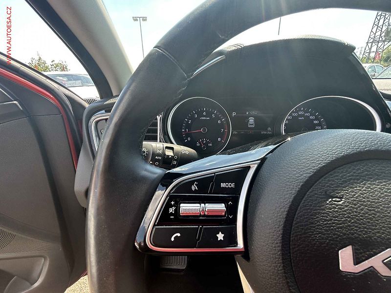 Kia XCeed (2023) 1.5 T-GDi, Exclusive, AT - fotka 19 z 20