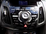 Ford Focus (2013) 2.0i ST/Bi-xenon/kůže/LED/ - náhled 29