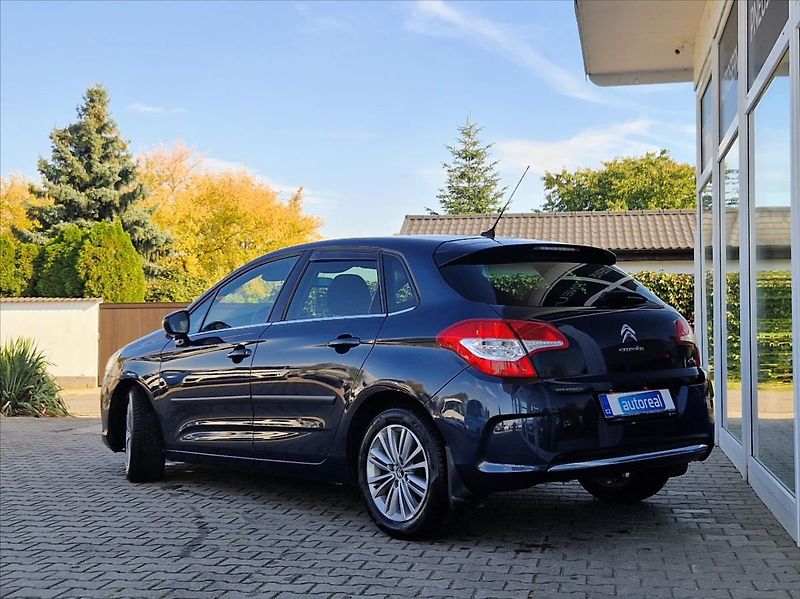 Citroën C4 1,4 i AC SENZORY+SADA ZIM.KOL - fotka 3 z 30
