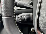 Peugeot 2008 (2021) 1.2PT, 1.maj,ČR, GT Line, LED - náhled 14