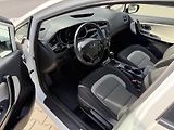 Kia Ceed (2018) TOP 1.6 GDI 99KW - náhled 11