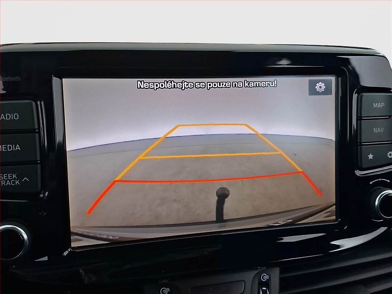Hyundai i30 (2019) 1.4 T-GDI, Automat, Serv.kniha - fotka 16 z 23